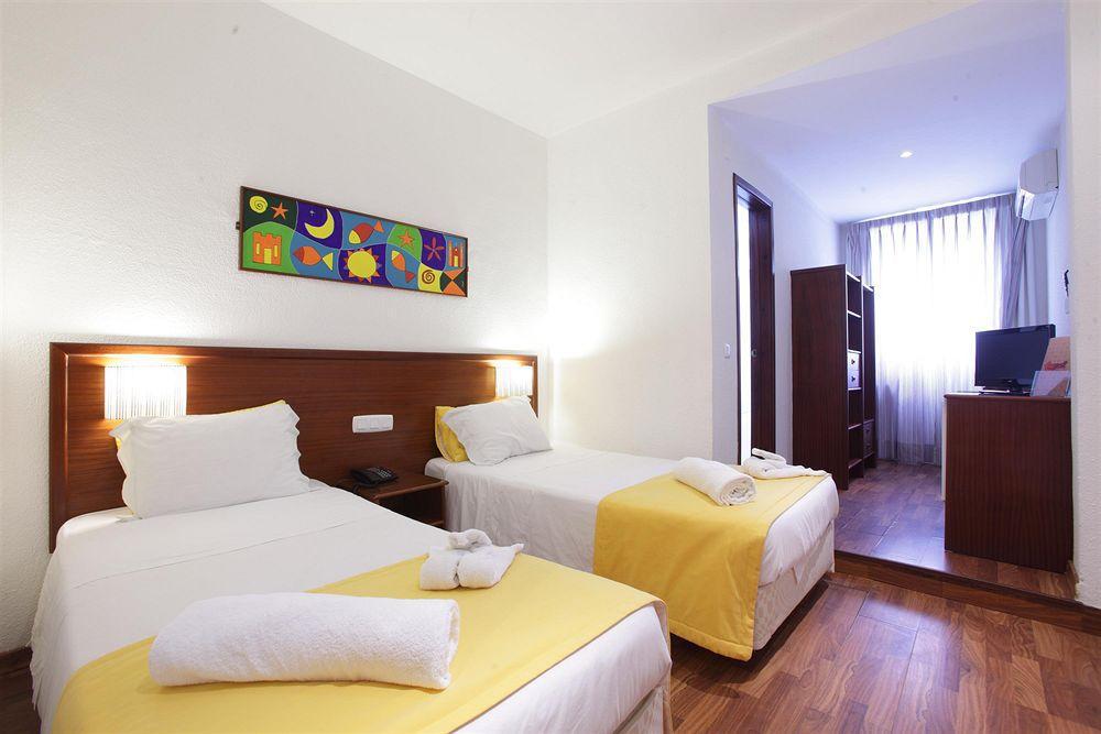 Residencial Mar E Sol Hotel Costa de Caparica Eksteriør billede