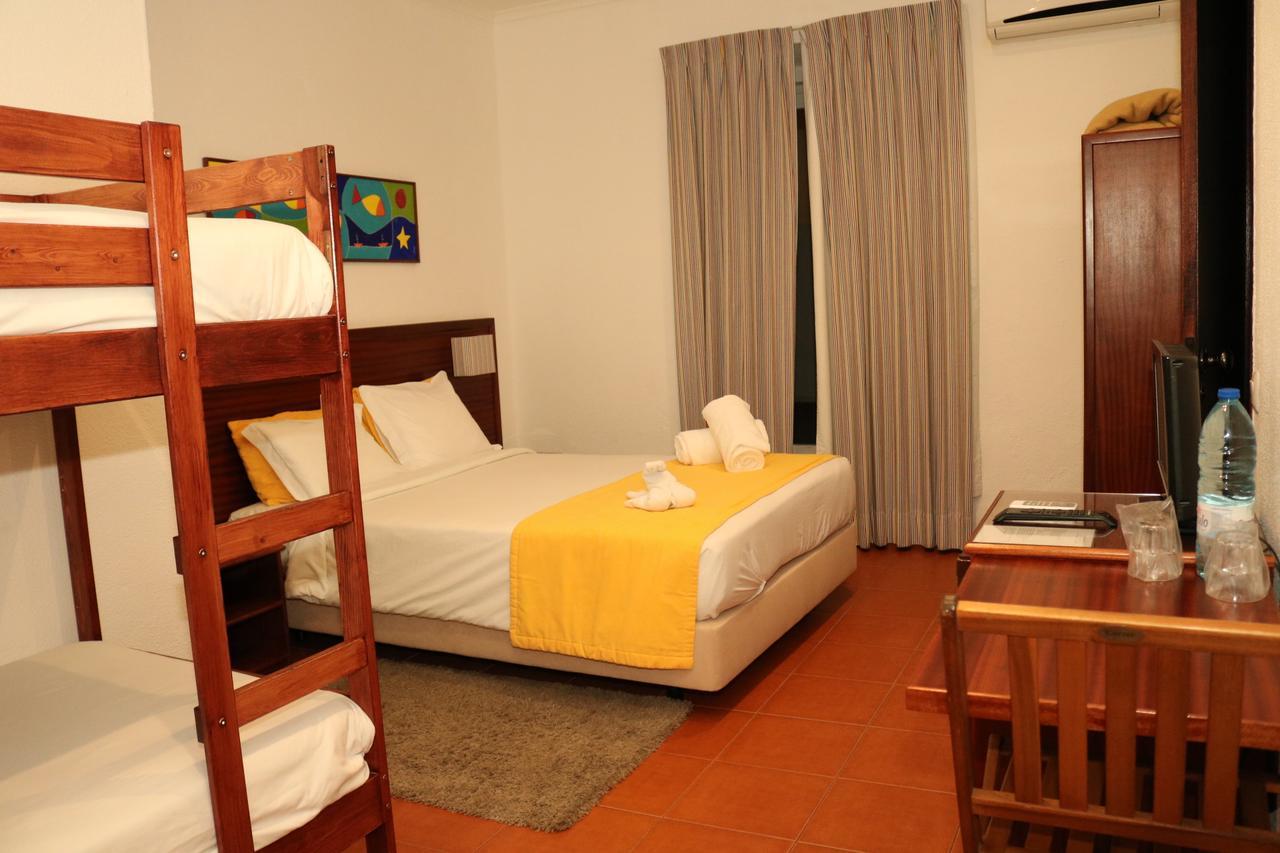 Residencial Mar E Sol Hotel Costa de Caparica Eksteriør billede