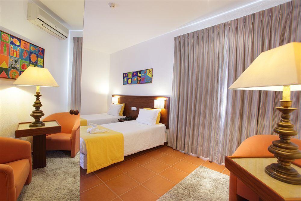 Residencial Mar E Sol Hotel Costa de Caparica Eksteriør billede