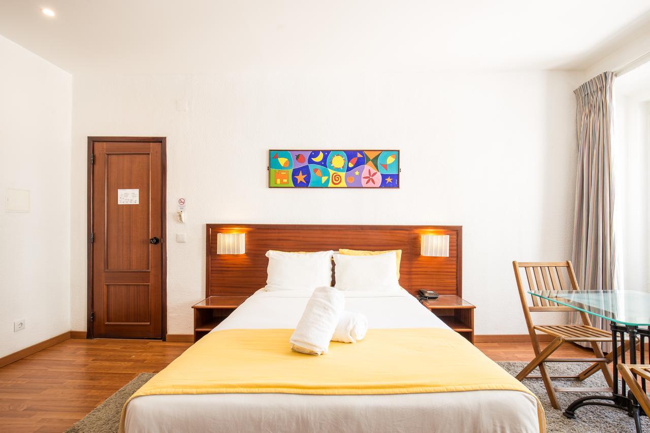 Residencial Mar E Sol Hotel Costa de Caparica Eksteriør billede